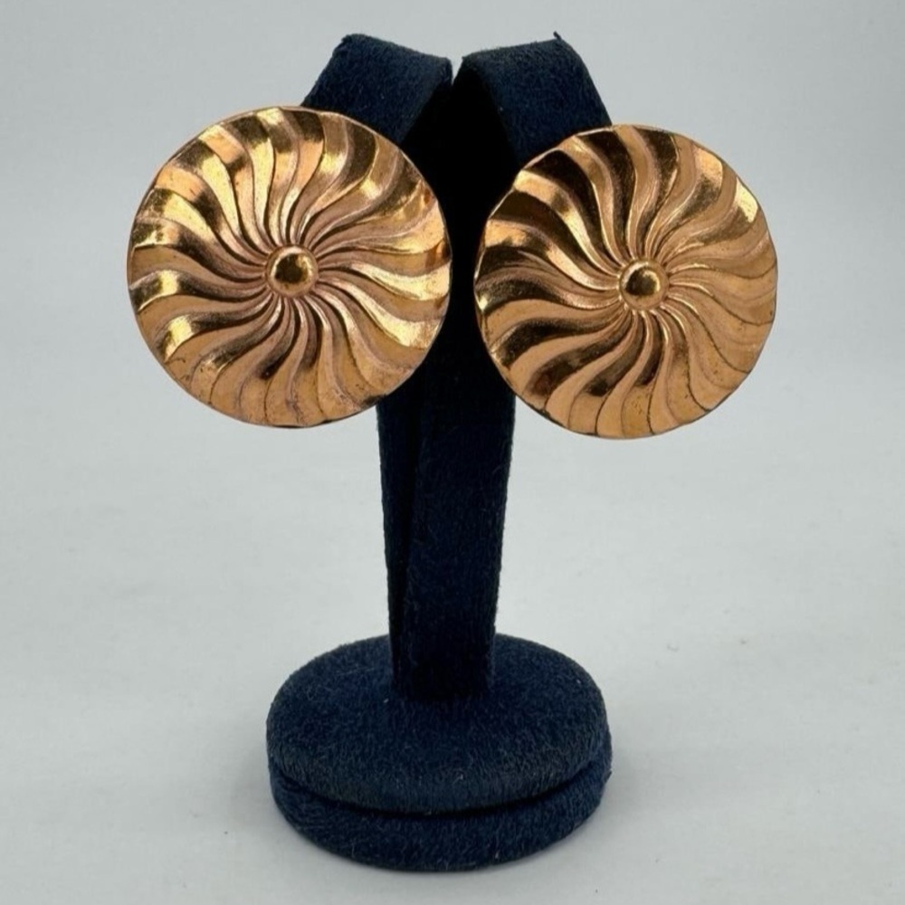 Vintage Copper Screw Back‎ Earrings